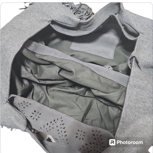 🥳SOLD🥳Johnny Was Elodie Laser Cut Suede Leather Fringe Shoulder Hobo Bag - Picture 7 of 15